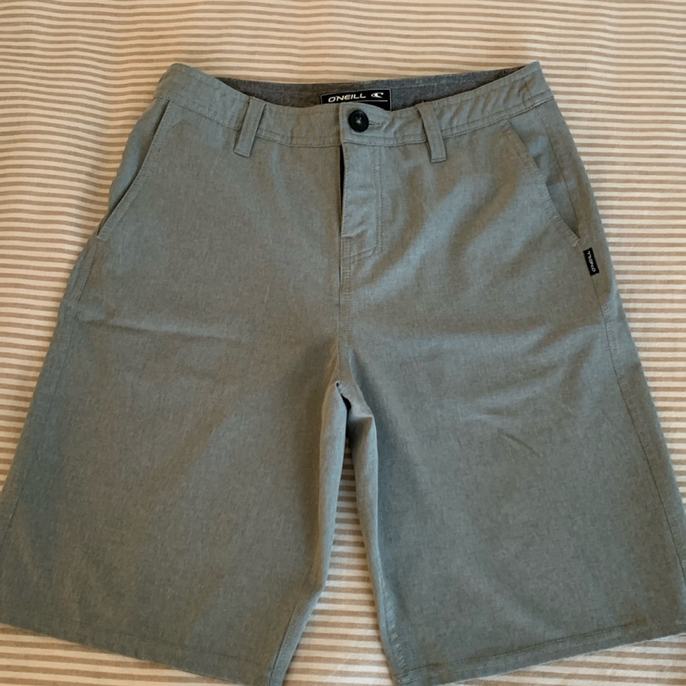 O’Neill hybrid stretch men’s shorts, size 28, heather light grey